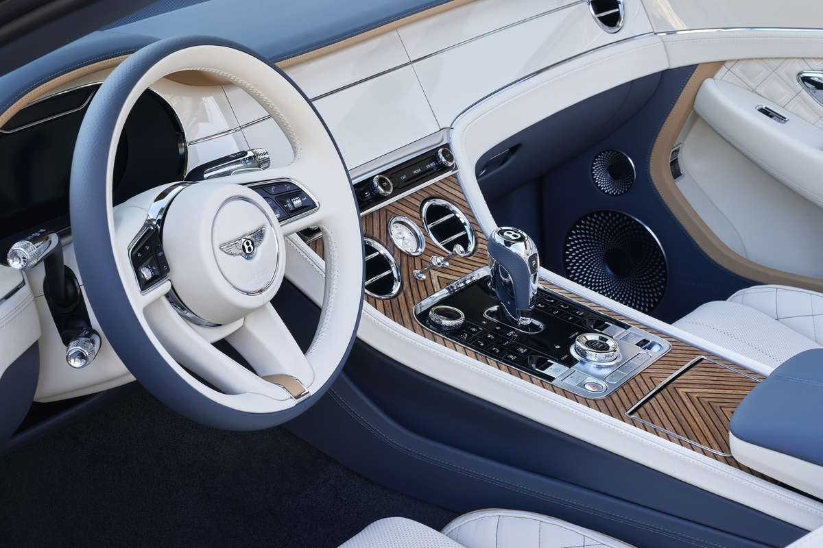 Mulliner Riviera داخلية