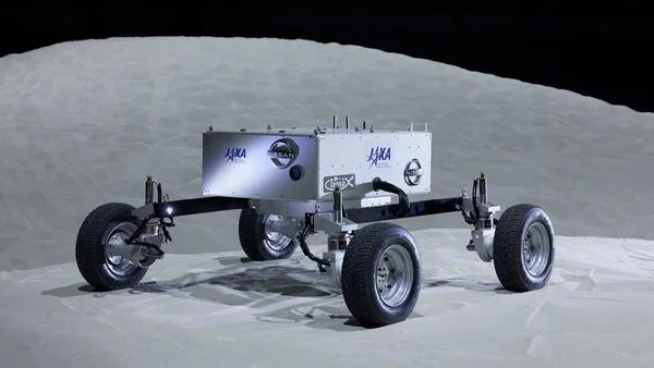 nissan_luner_rover