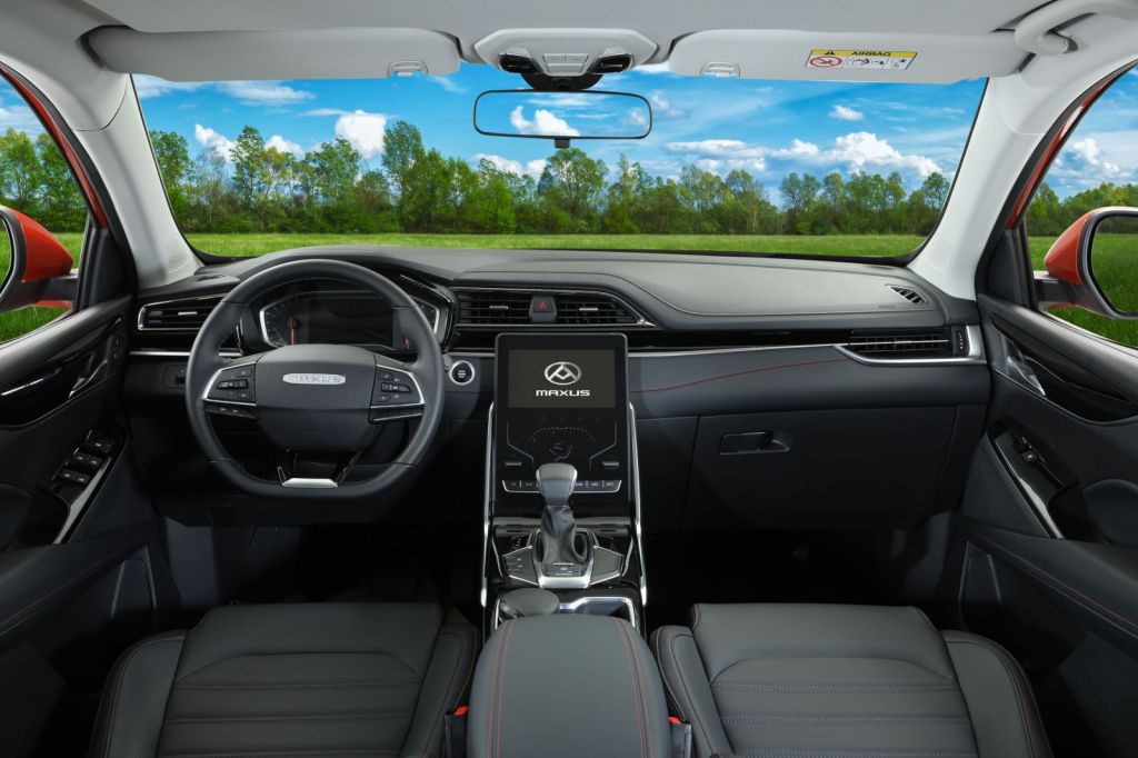 Maxus-D60-2022-cabin-informative-touchscreen