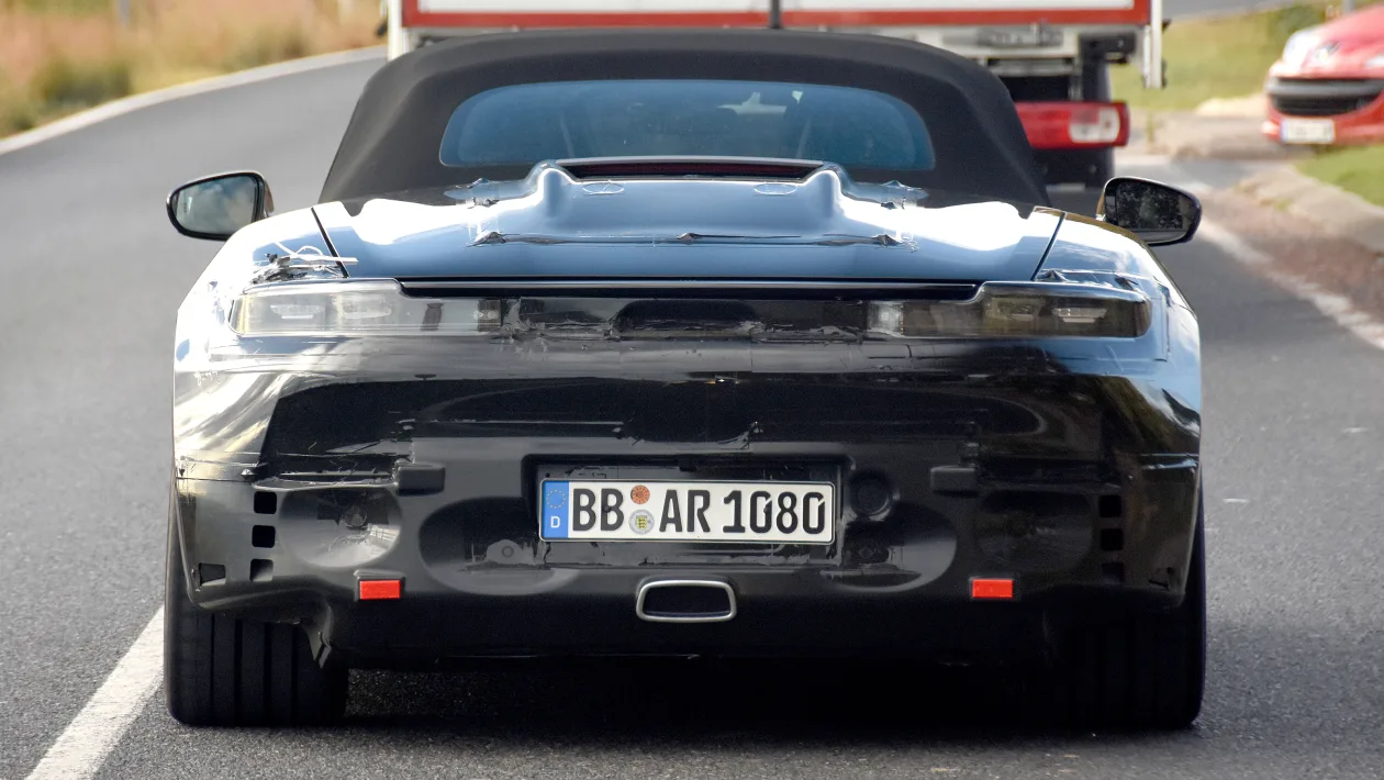 بورشه 718 Boxster الكهربائية شكل