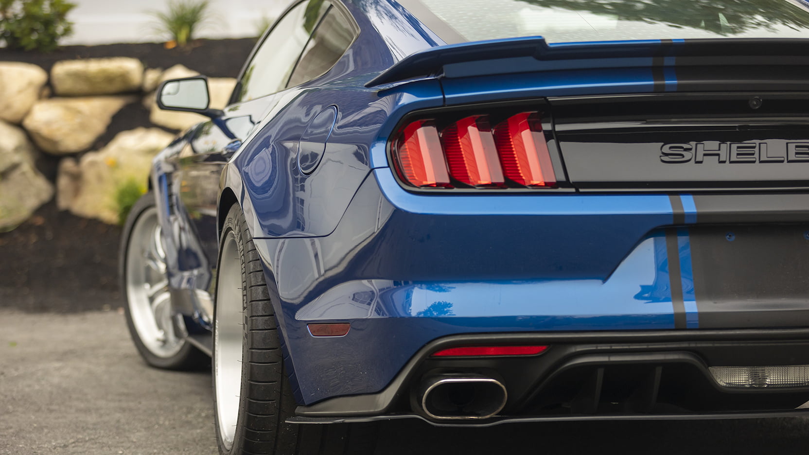 شيلبي موستنج Super Snake 2017 عادم خلفي