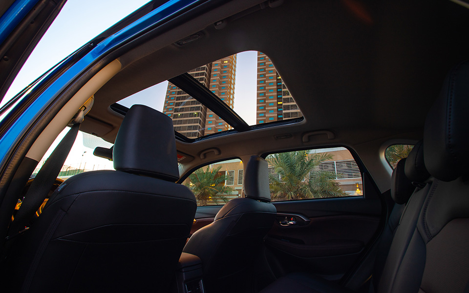 2023 Toyota Urban Cruiser panoramic sunroof